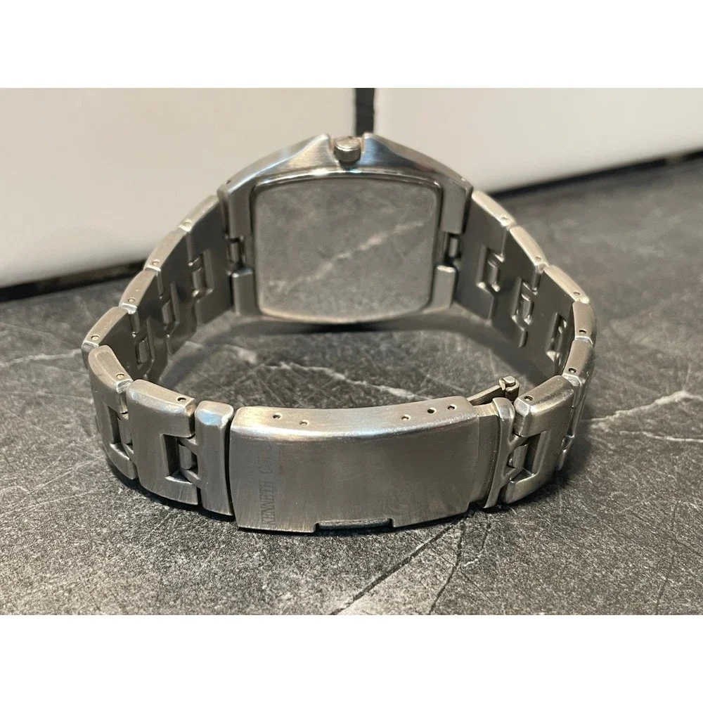 Mens Unique Retro Design Kenneth Cole Watch with Day Date - New Battery
